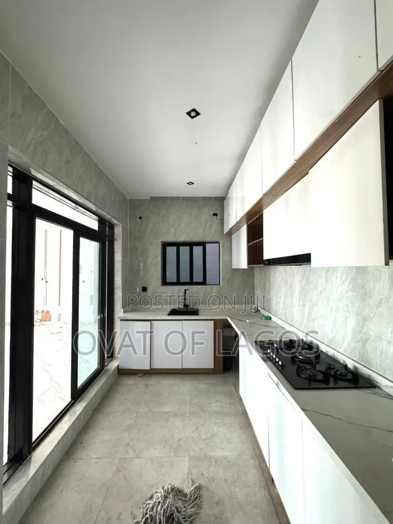 2bdrm Apartment in Ikate for rent in Ikate