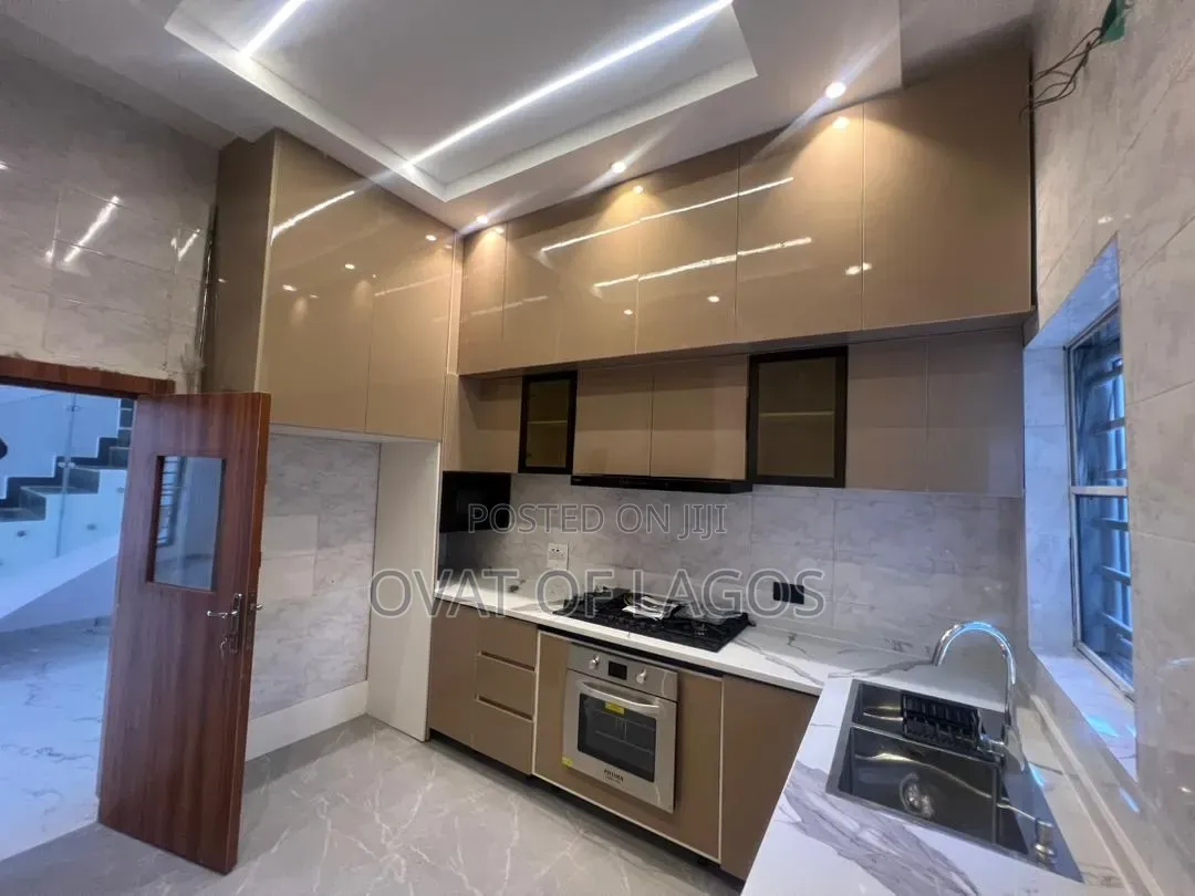 4bdrm Duplex in Orchid, Lekki Expressway for rent in Lekki Expressway