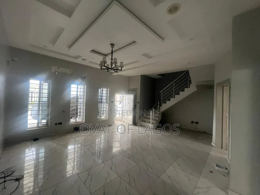 4bdrm Duplex in Orchid, Lekki Expressway for rent in Lekki Expressway