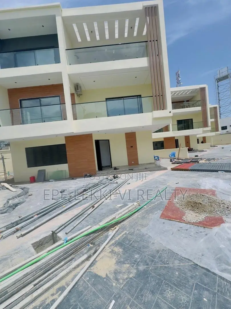 5bdrm Duplex in Old Ikoyi for sale in Old Ikoyi