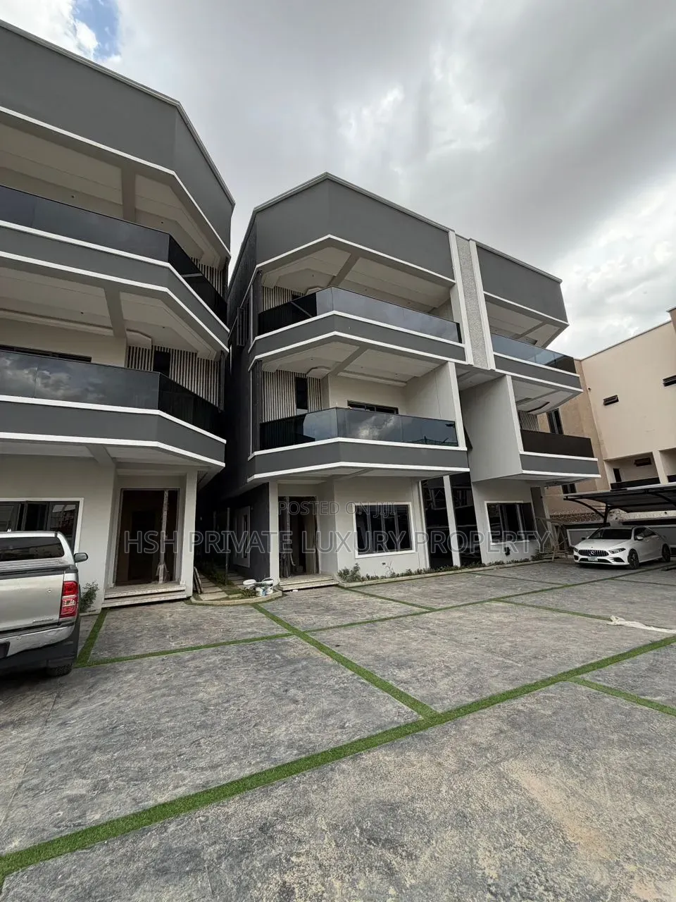 Furnished 4bdrm Duplex in Utako for sale in Utako