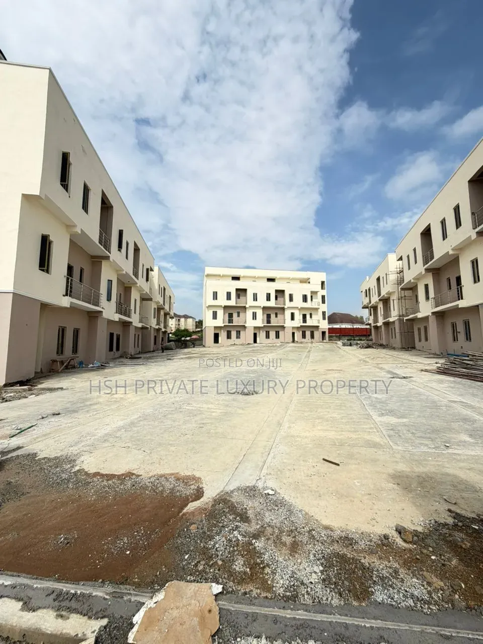 Furnished 4bdrm Duplex in Lifecamp for sale in Life Camp