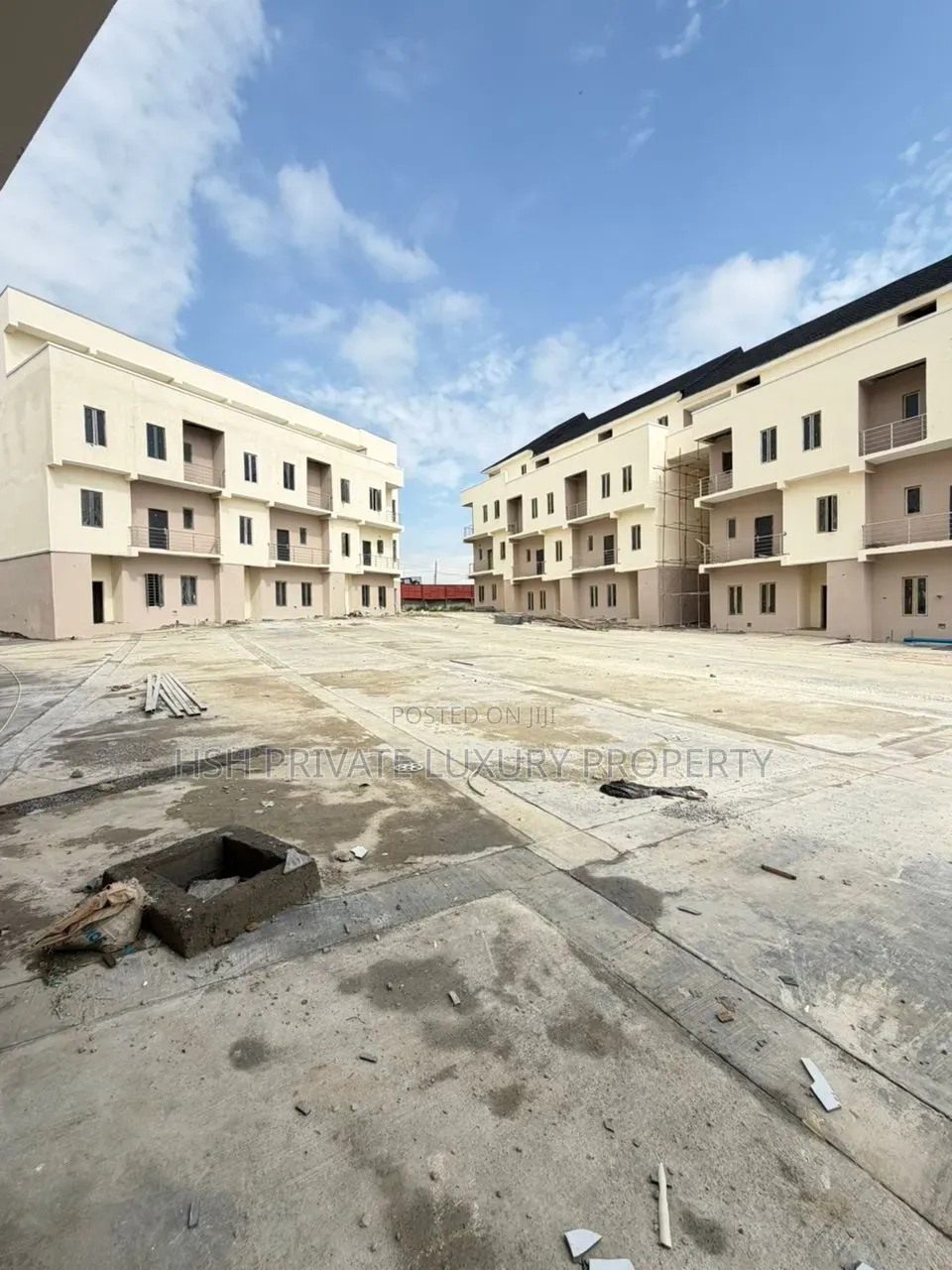 Furnished 4bdrm Duplex in Lifecamp for sale in Life Camp