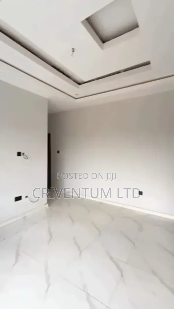 4bdrm Duplex in Gaduwa for sale in Gaduwa