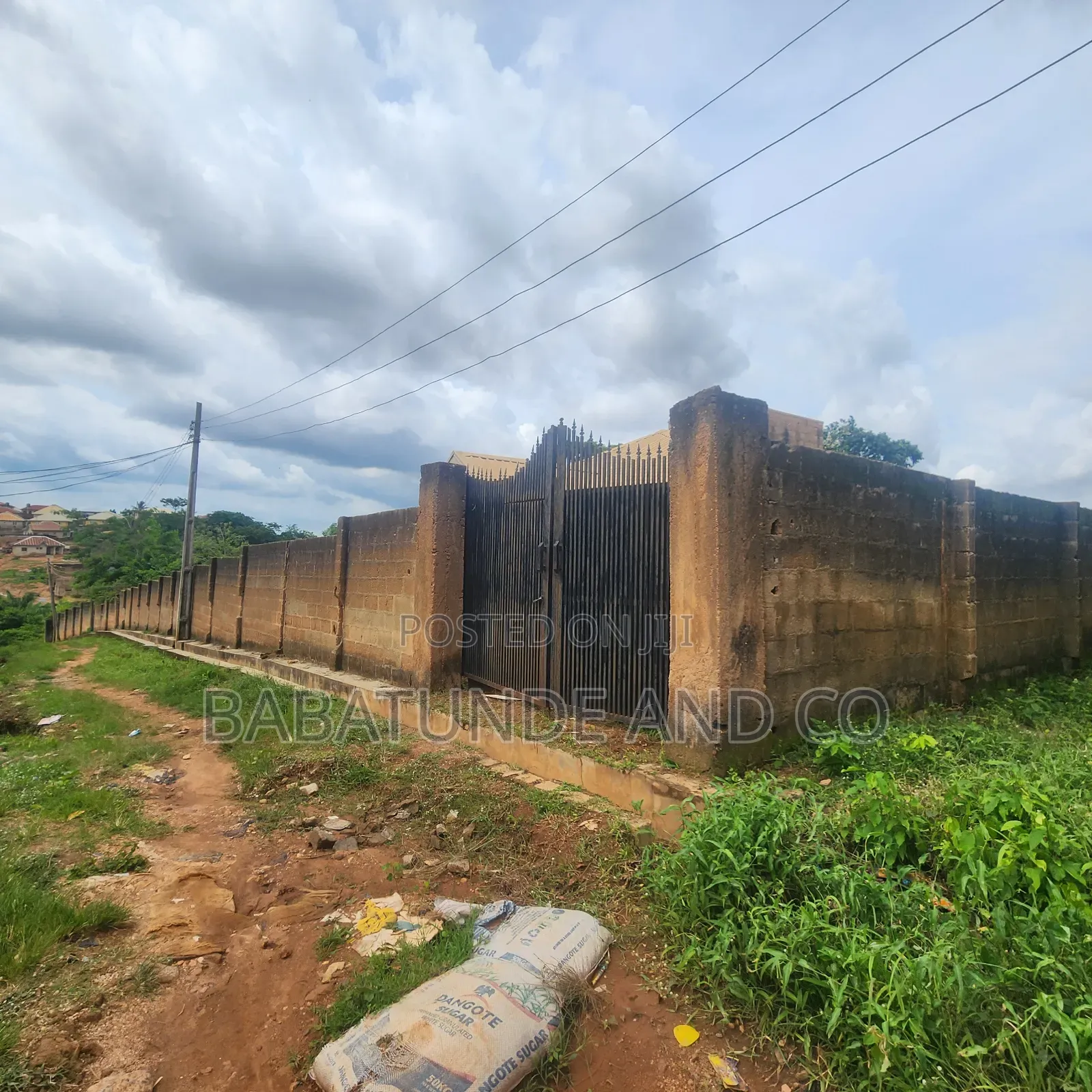 Fenced and Gated Plot of Land for Sale at Adetokun, Ologuneru Ibadan in Ologuneru