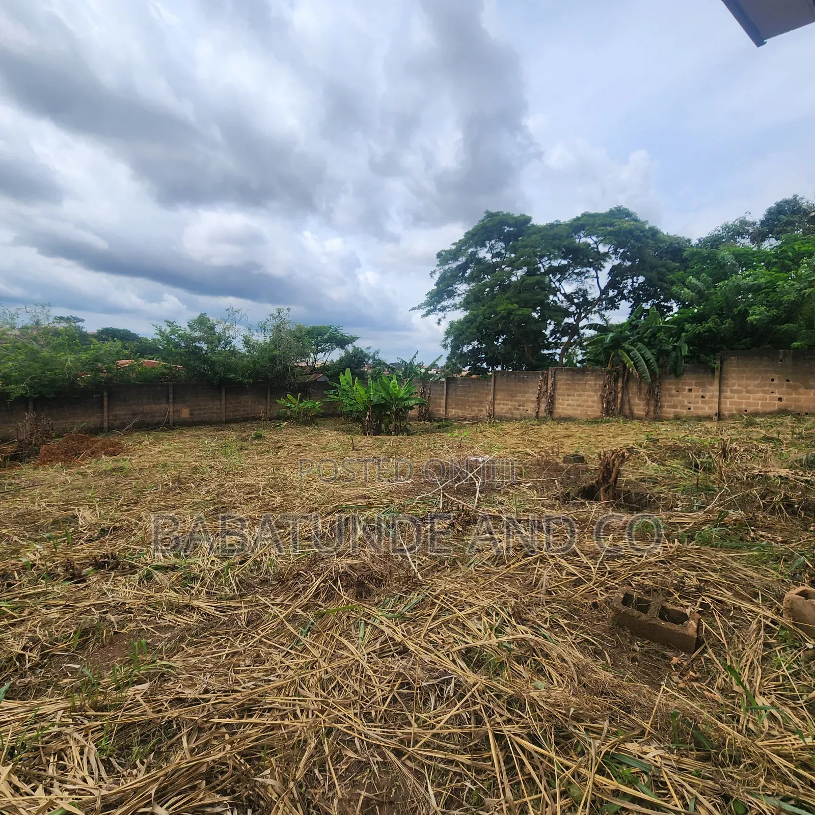 Fenced and Gated Plot of Land for Sale at Adetokun, Ologuneru Ibadan in Ologuneru