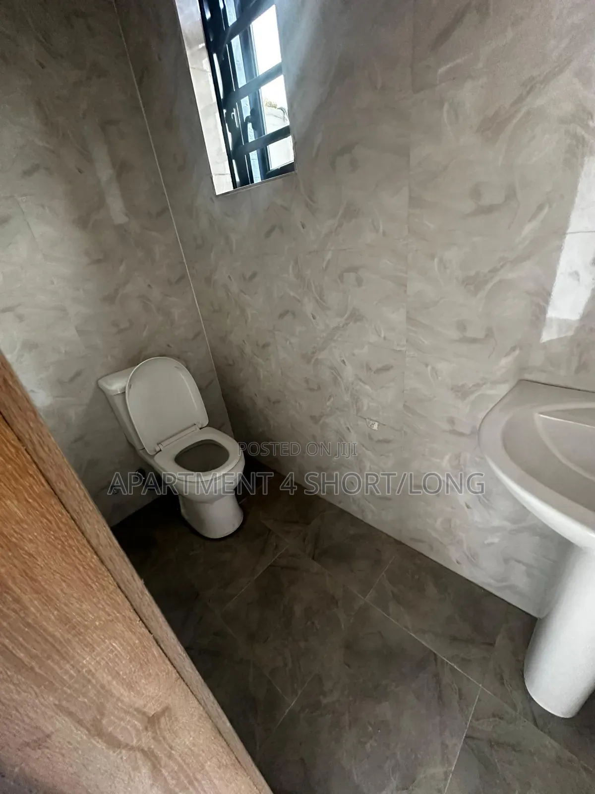 4bdrm Duplex in County Estate, Sangotedo for sale in Sangotedo