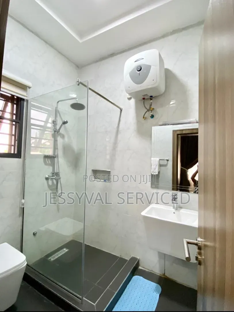 2 Bedroom Luxury Serviced Apartment in Dawaki