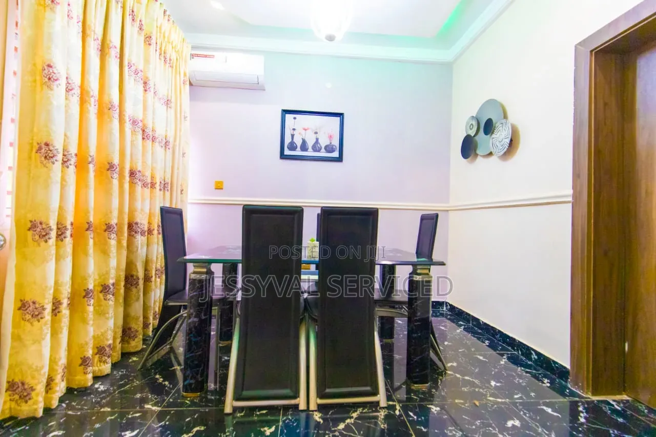 3 Bedroom Exquisite Serviced Apartment in Dawaki