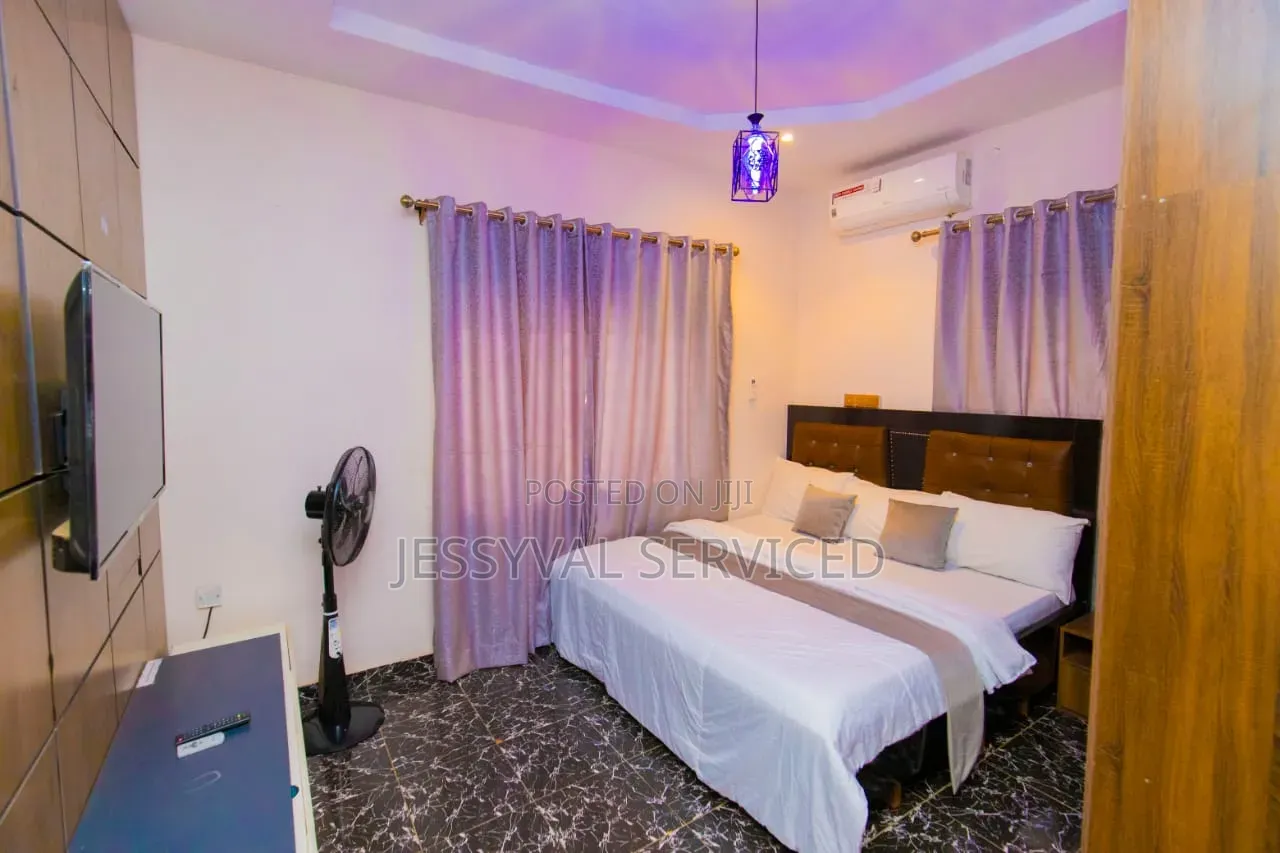 3 Bedroom Exquisite Serviced Apartment in Dawaki