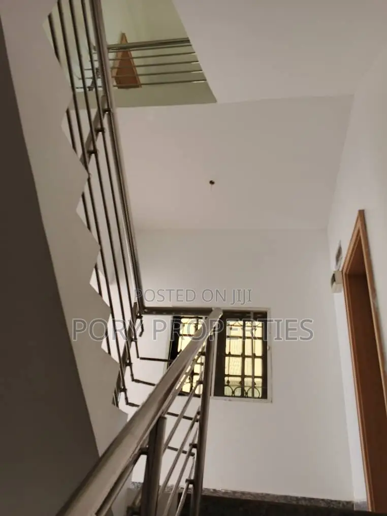 20bdrm Duplex in Jabi for sale in Jabi