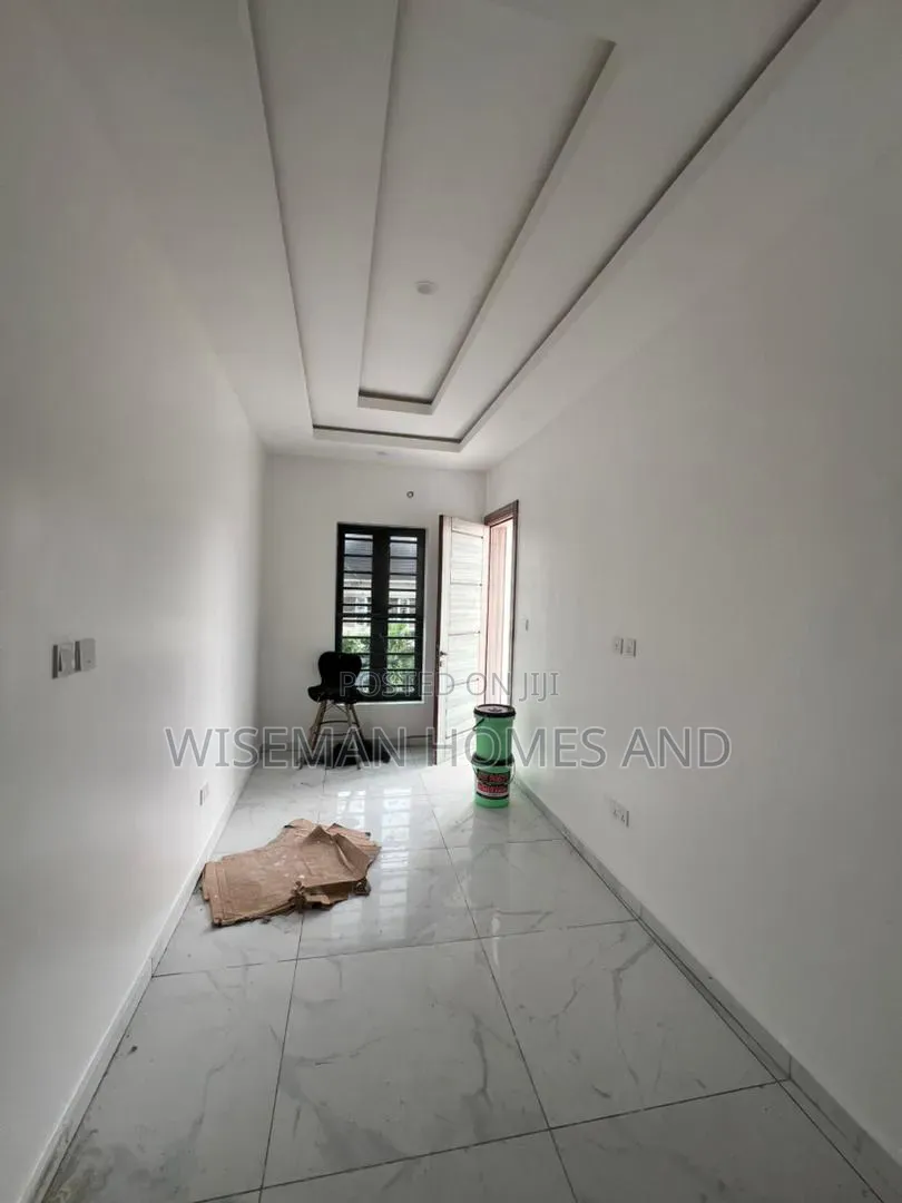 4bdrm Duplex in Chevron Lekki for rent in Chevron