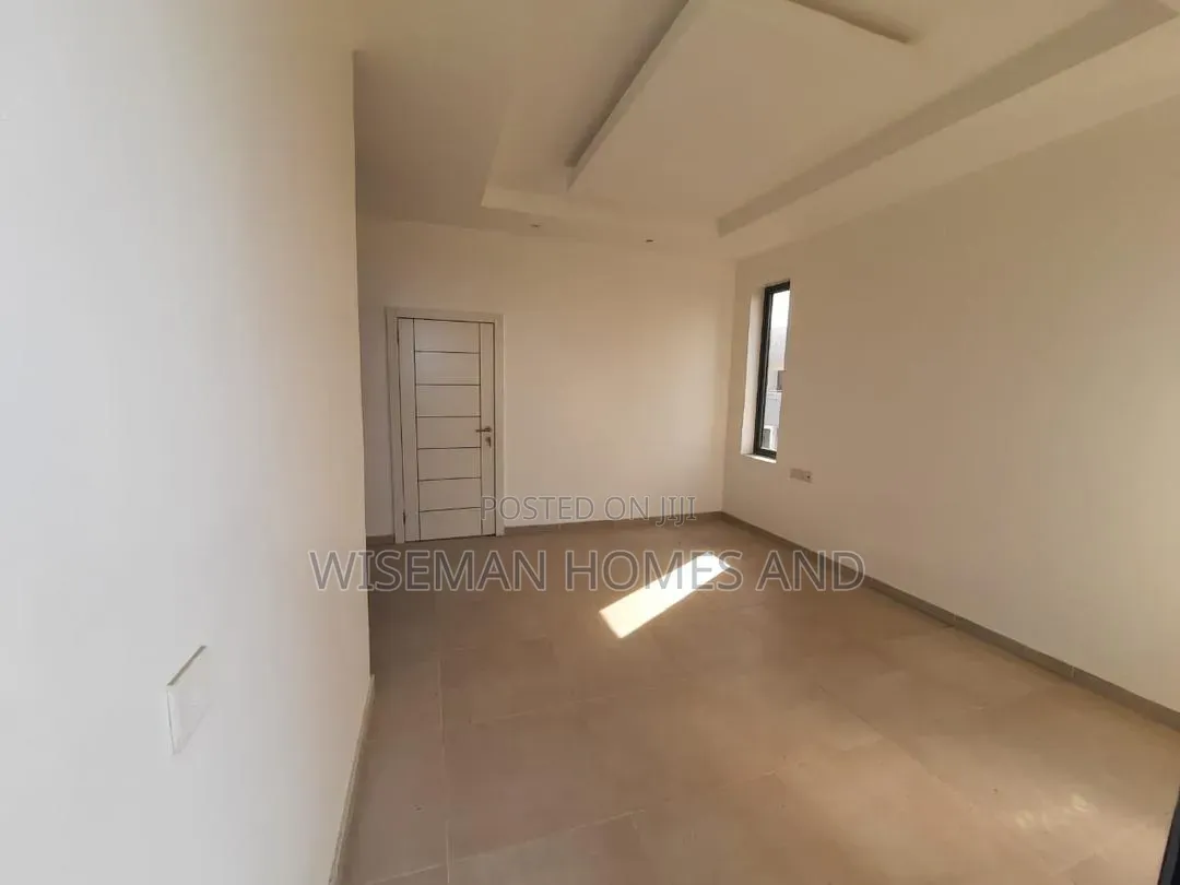 1bdrm Apartment in Lekki Phase 1 for rent in Lekki Phase 1