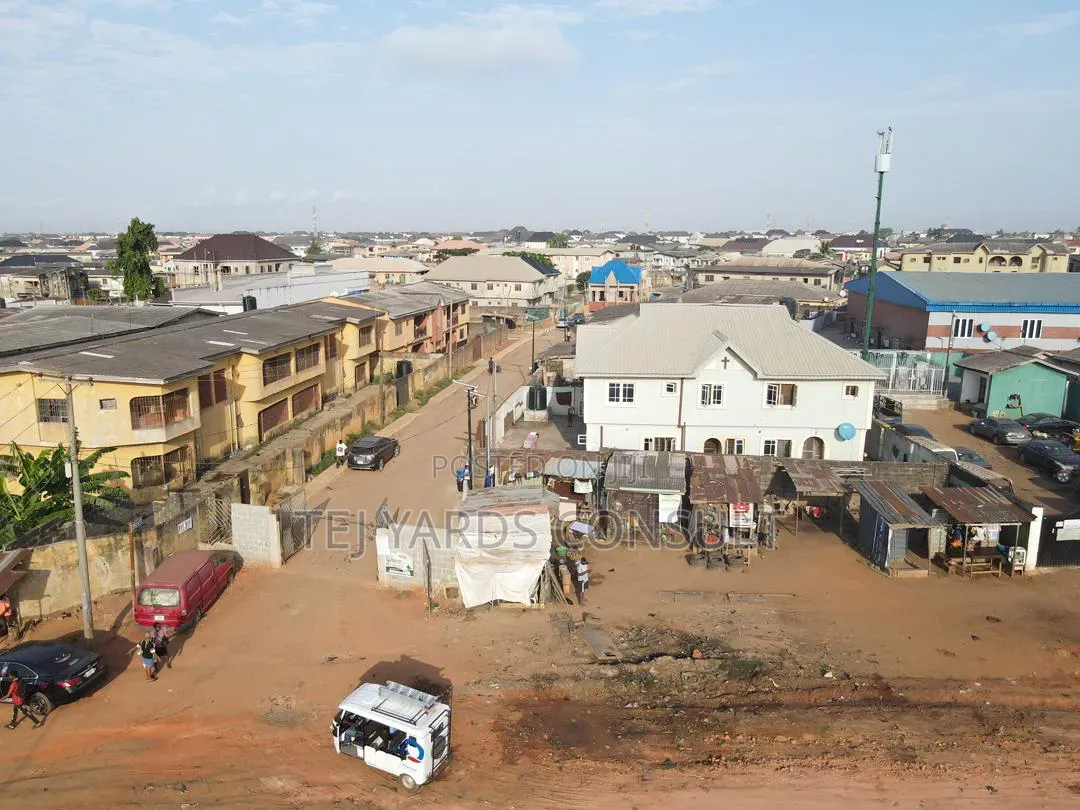 Prime Corner Piece Land in Baruwa Lagos. in Baruwa