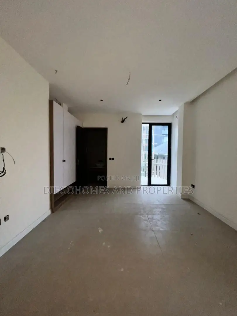 3bdrm Apartment in Ikate for sale in Ikate