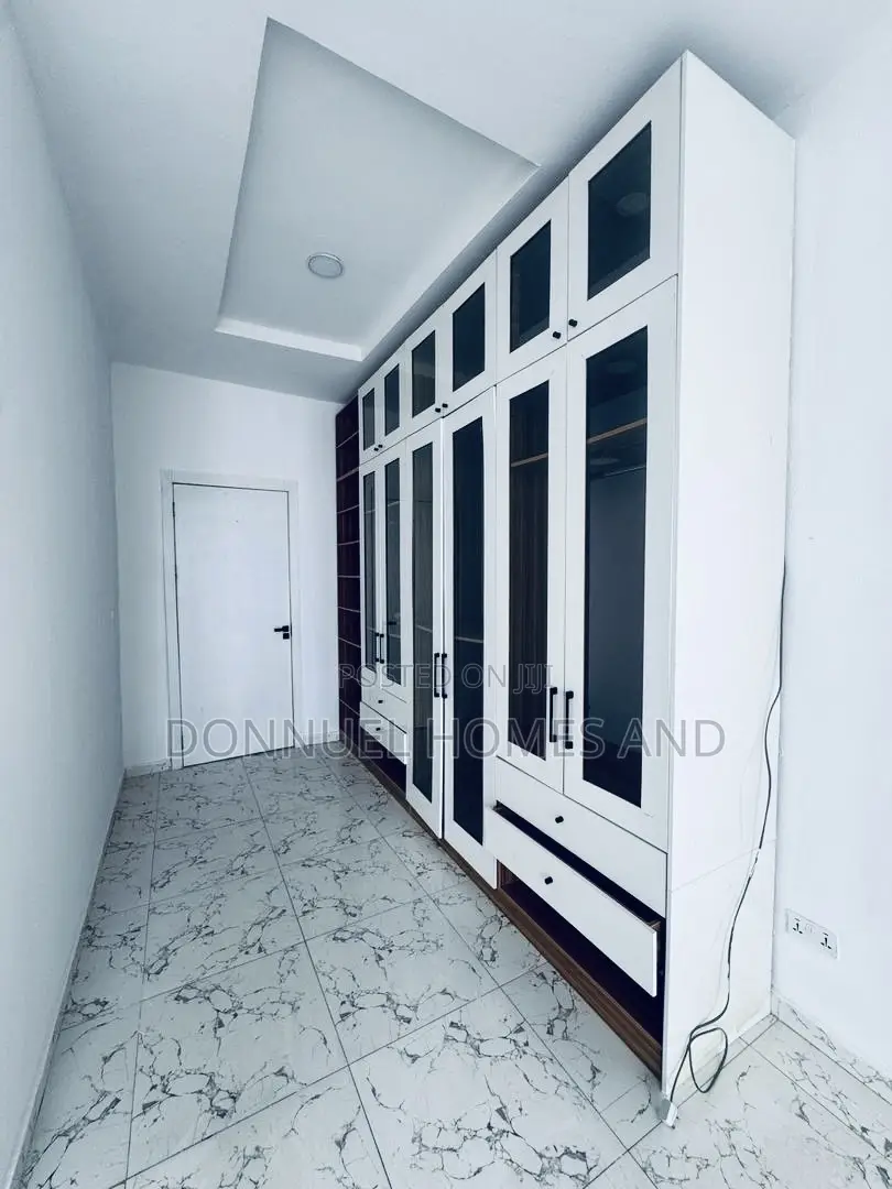 4bdrm Duplex in Lekki Expressway for rent in Lekki Expressway