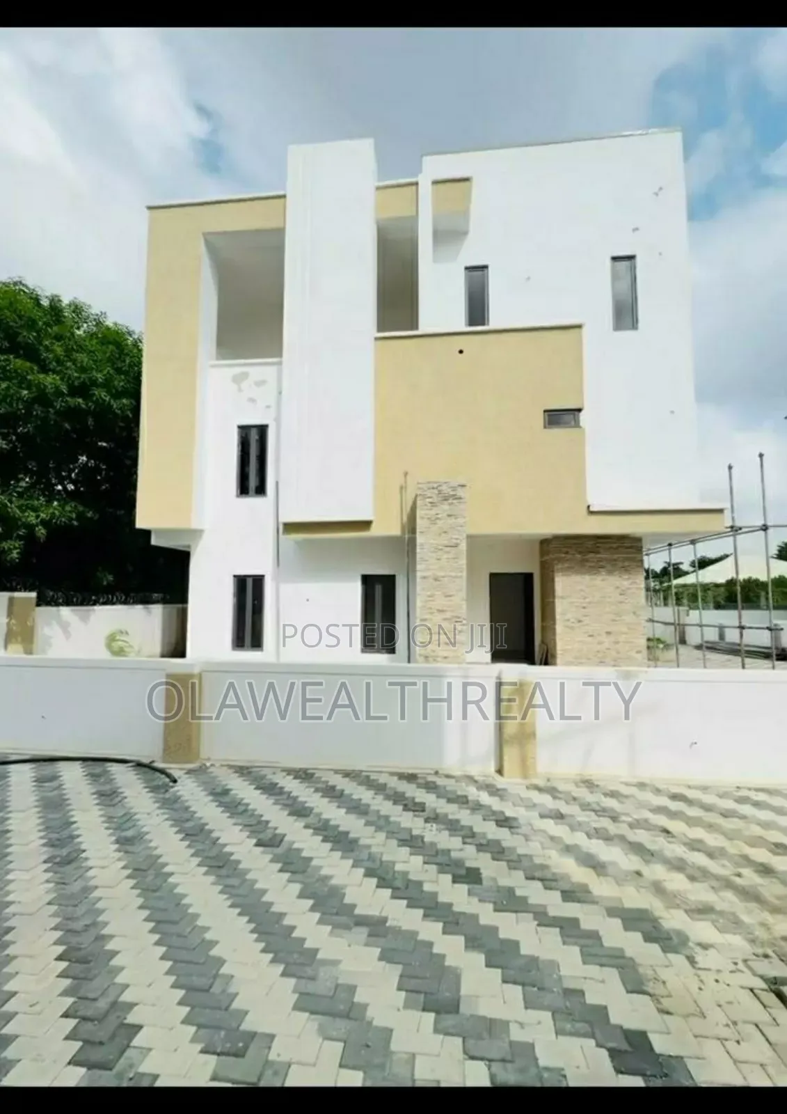 5bdrm Duplex in Asokoro for sale in Asokoro