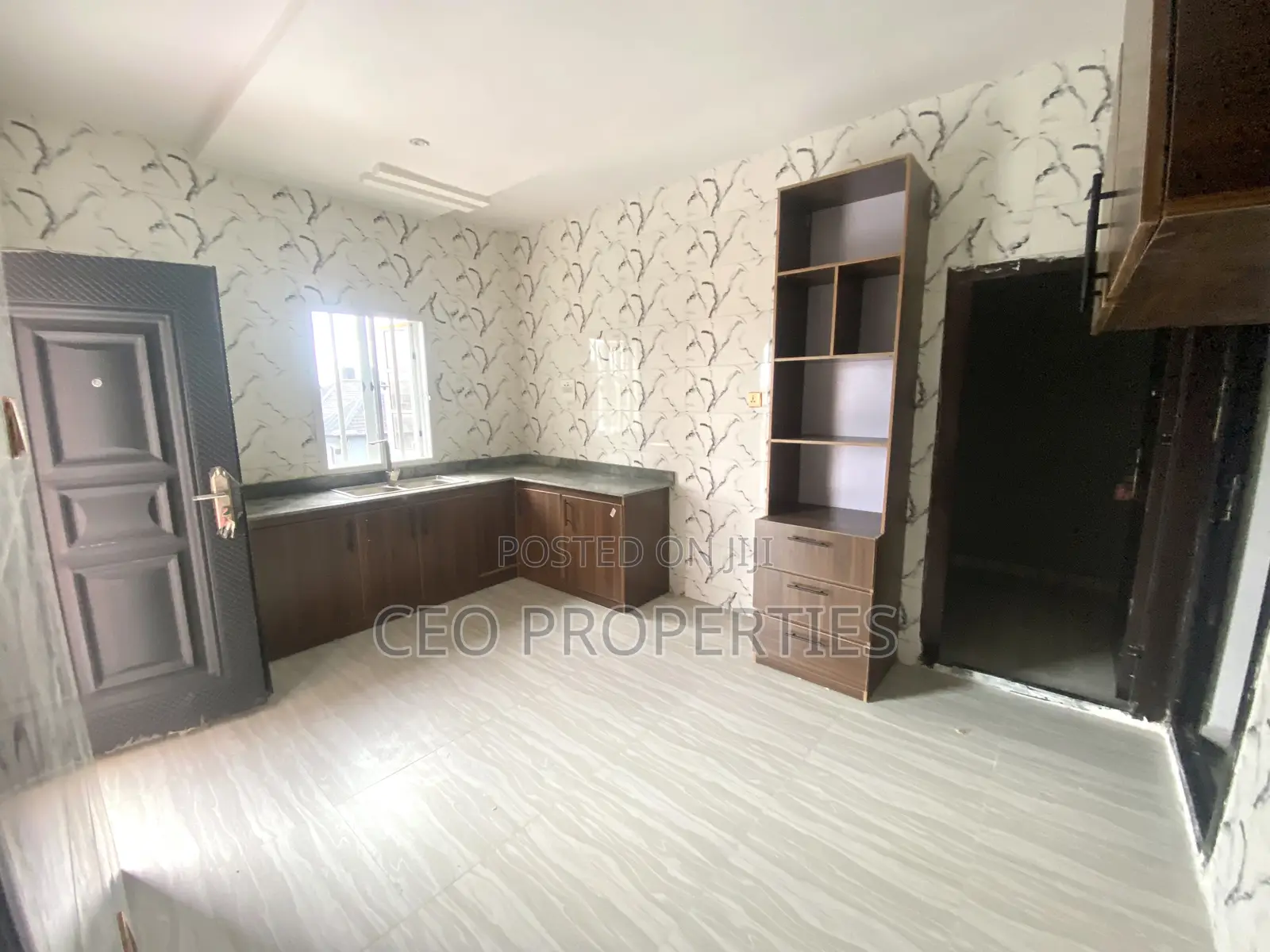 3bdrm Block of Flats in Seaside Estate, Ajah for rent in Ajah