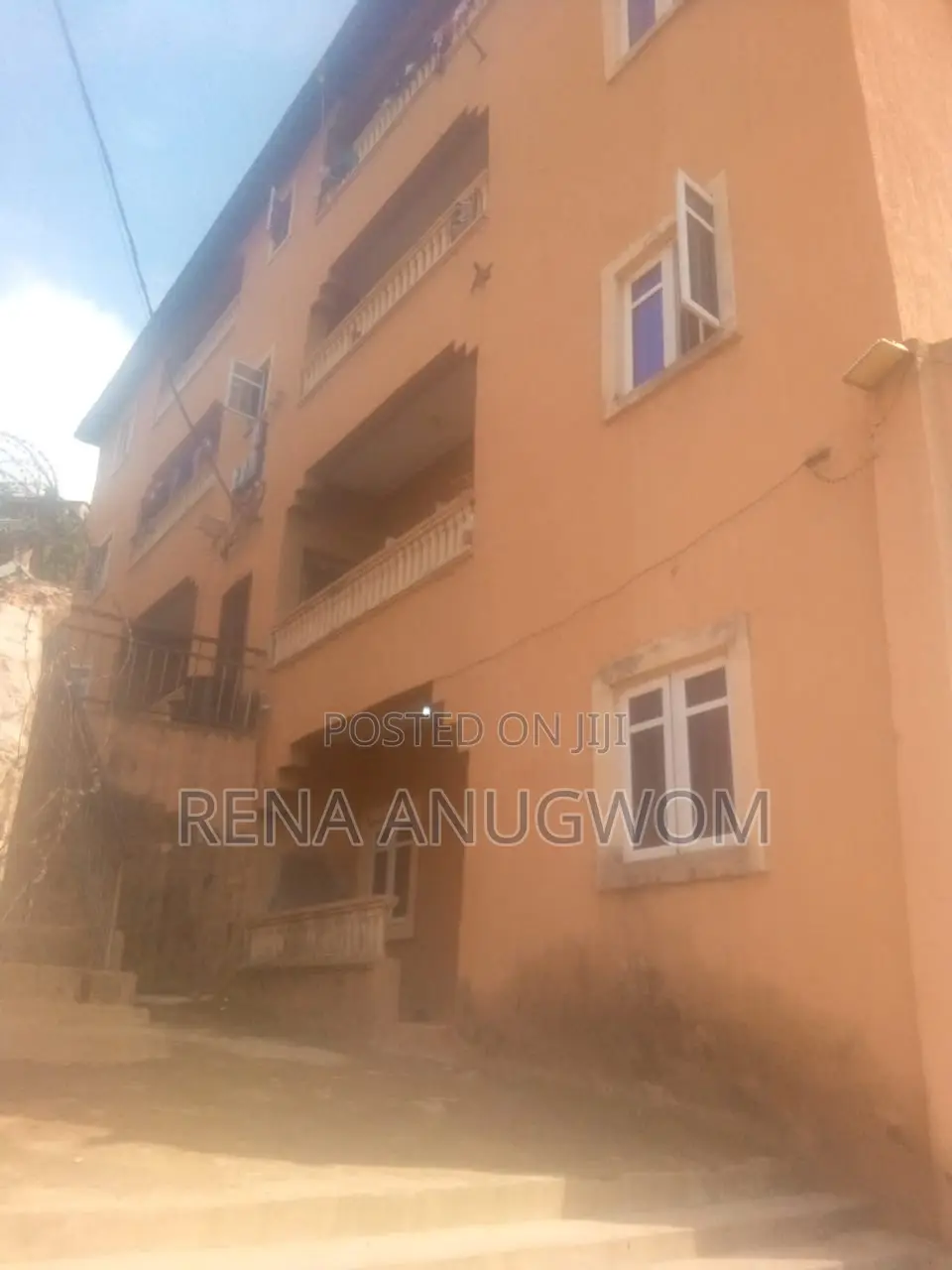 3bdrm Block of Flats in Enugu State for sale in Enugu State