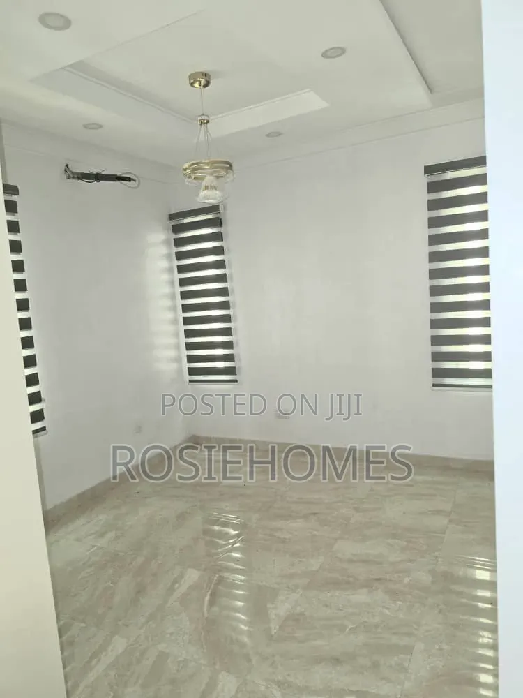 Furnished 4bdrm Duplex in Diamond Estate, Sangotedo for rent in Sangotedo