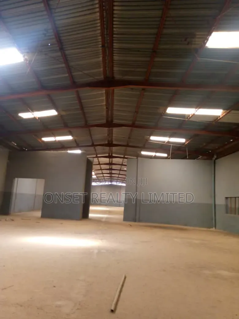 4bay Warehouse in Lagos in Abule Egba