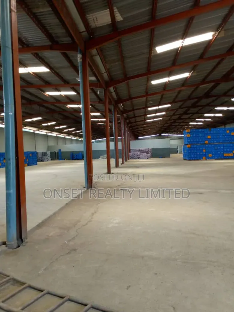 4bay Warehouse in Lagos in Abule Egba