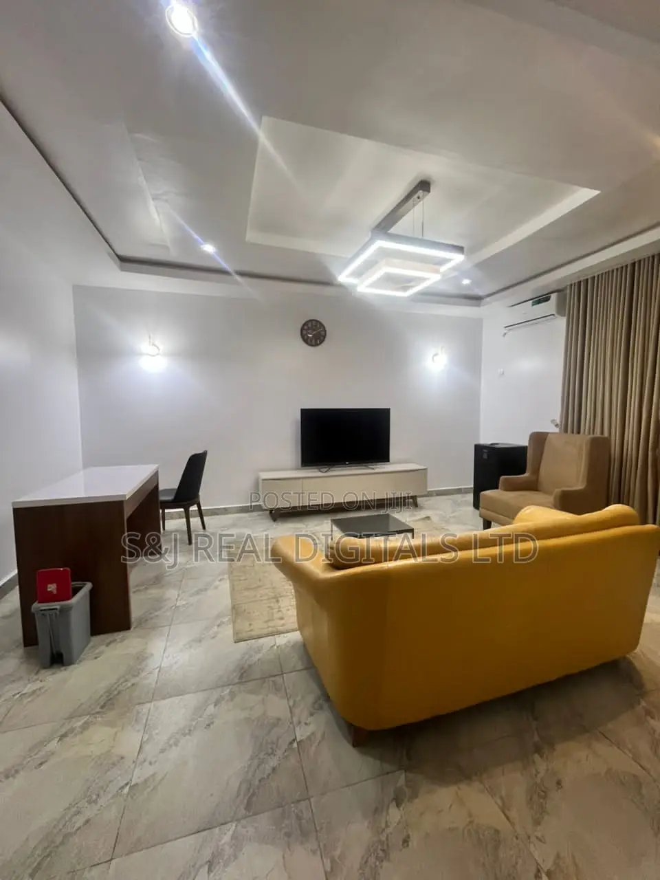 Furnished 4bdrm Duplex in FHA for sale in FHA