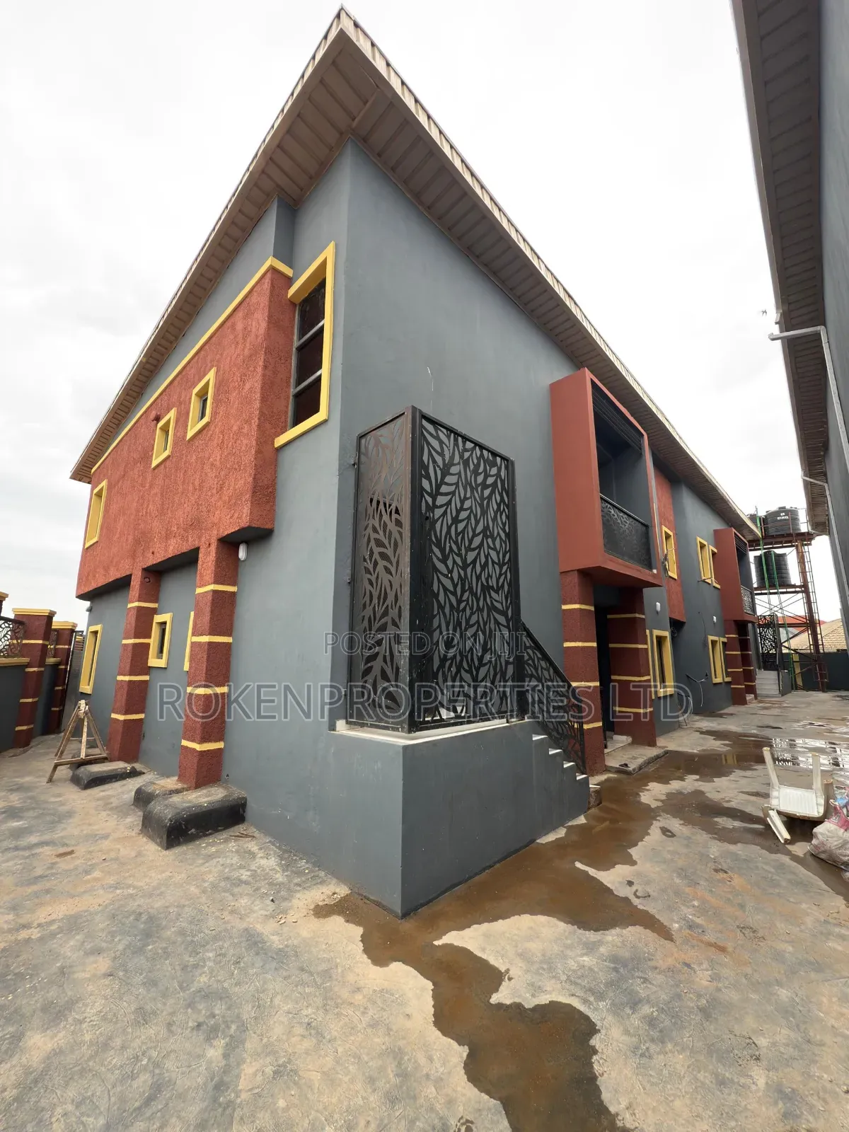 3bedroom Commercial Flat in Akala Expressway for Rent in Akala Express