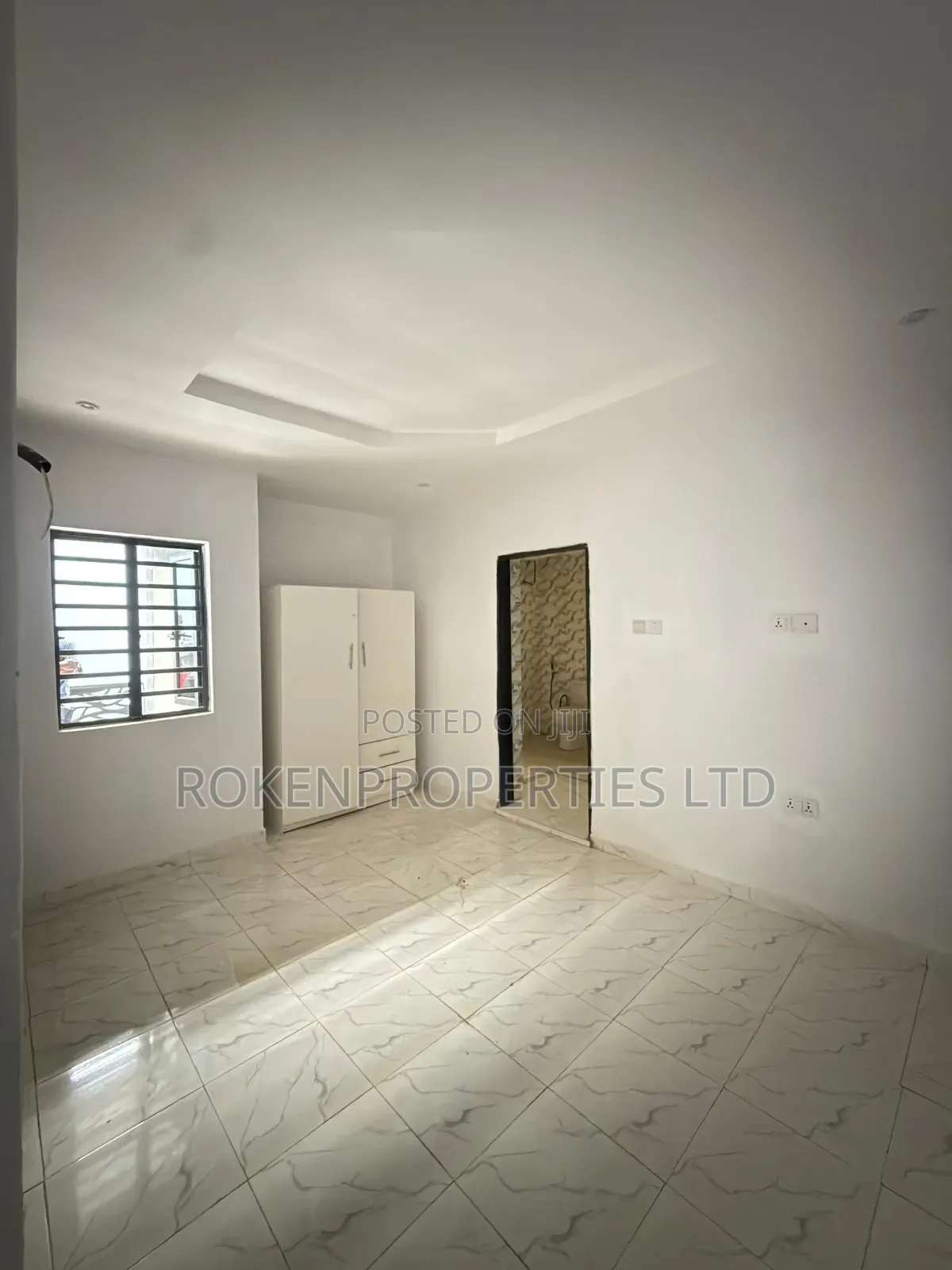 3bedroom Commercial Flat in Akala Expressway for Rent in Akala Express
