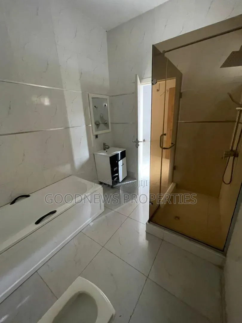 Studio Apartment in Ikota for rent in Ikota