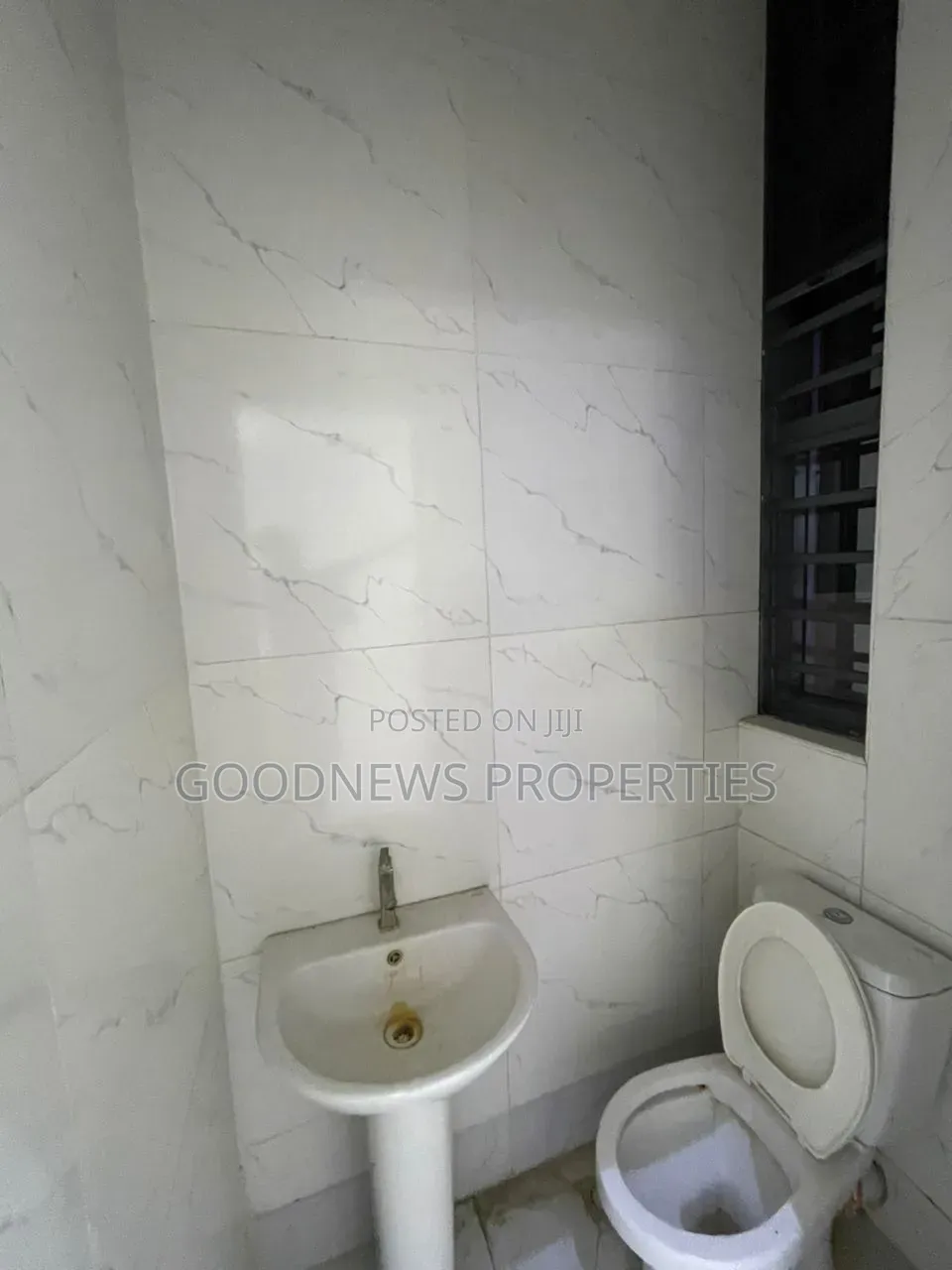 Studio Apartment in Ikota Lekki County for rent in Ikota
