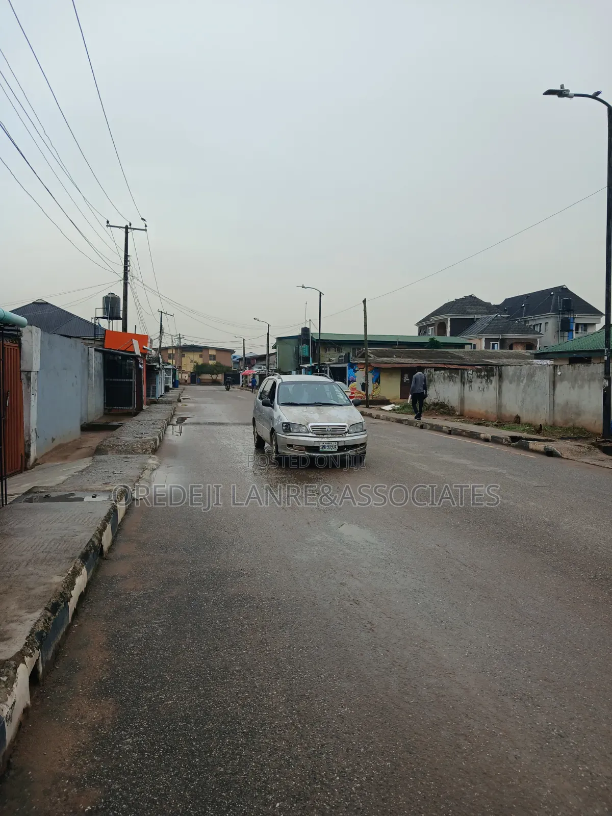 Demolishable Structures on 2plots Facing Tarred Road. N250m in New Oko Oba