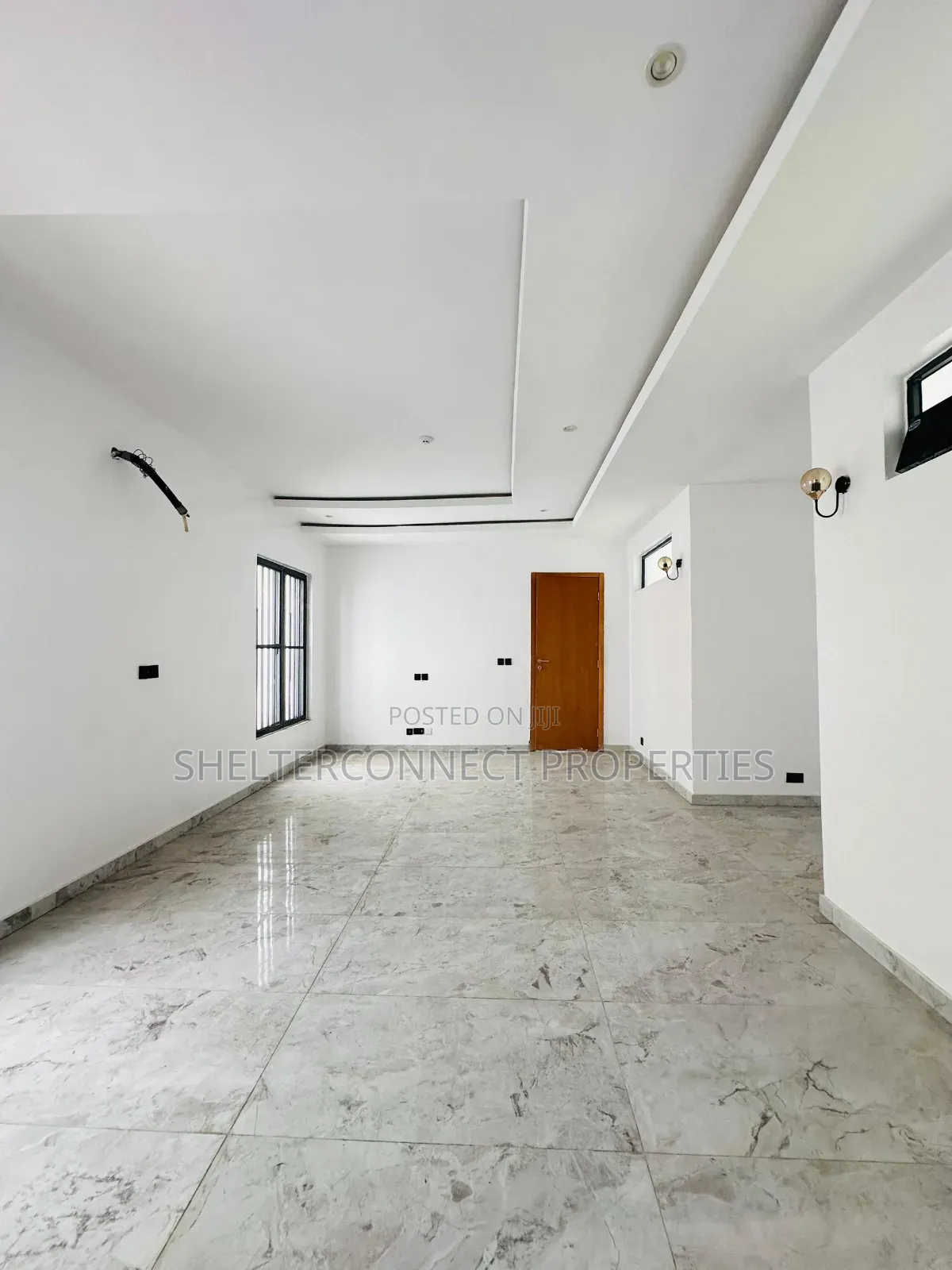 4bdrm Duplex in Lekki Expressway for sale in Lekki Expressway