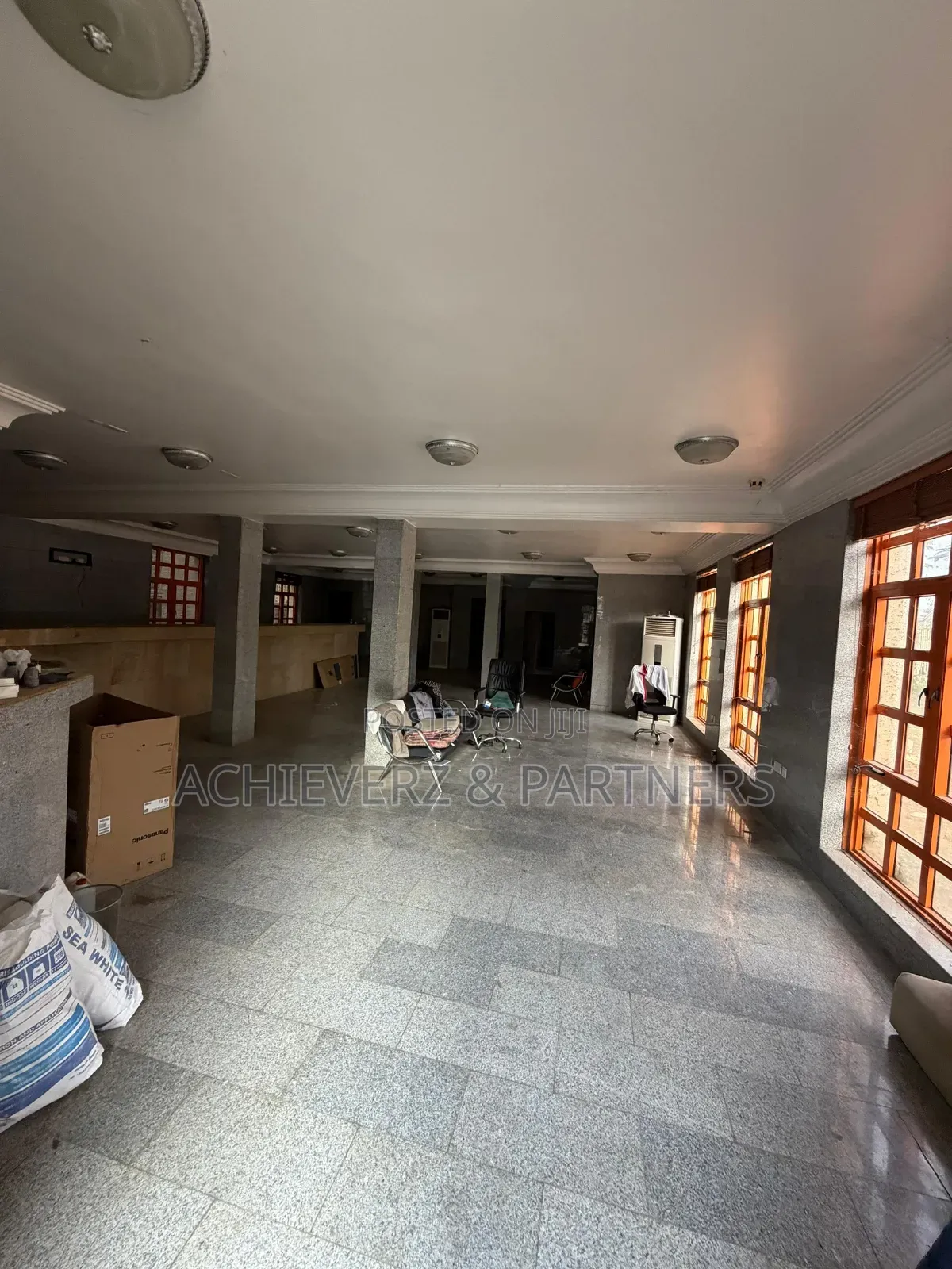 20bdrm Mansion in Wuse 2 for Rent in Wuse 2