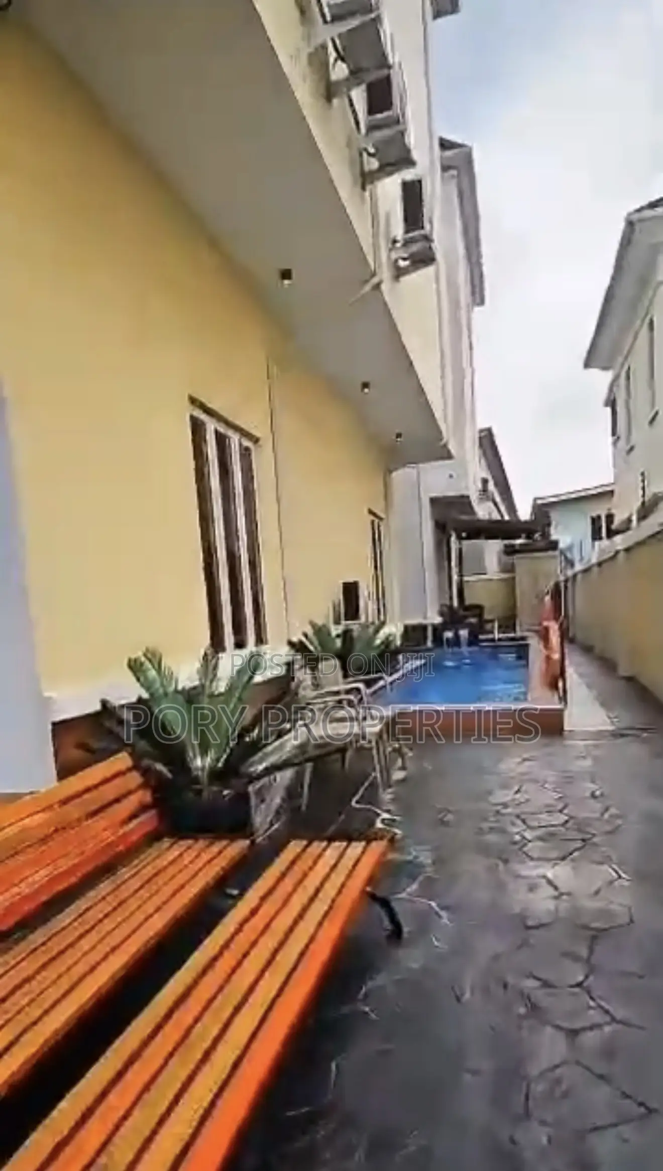 Furnished 5bdrm Duplex in Magodo Phase2 for sale in Magodo