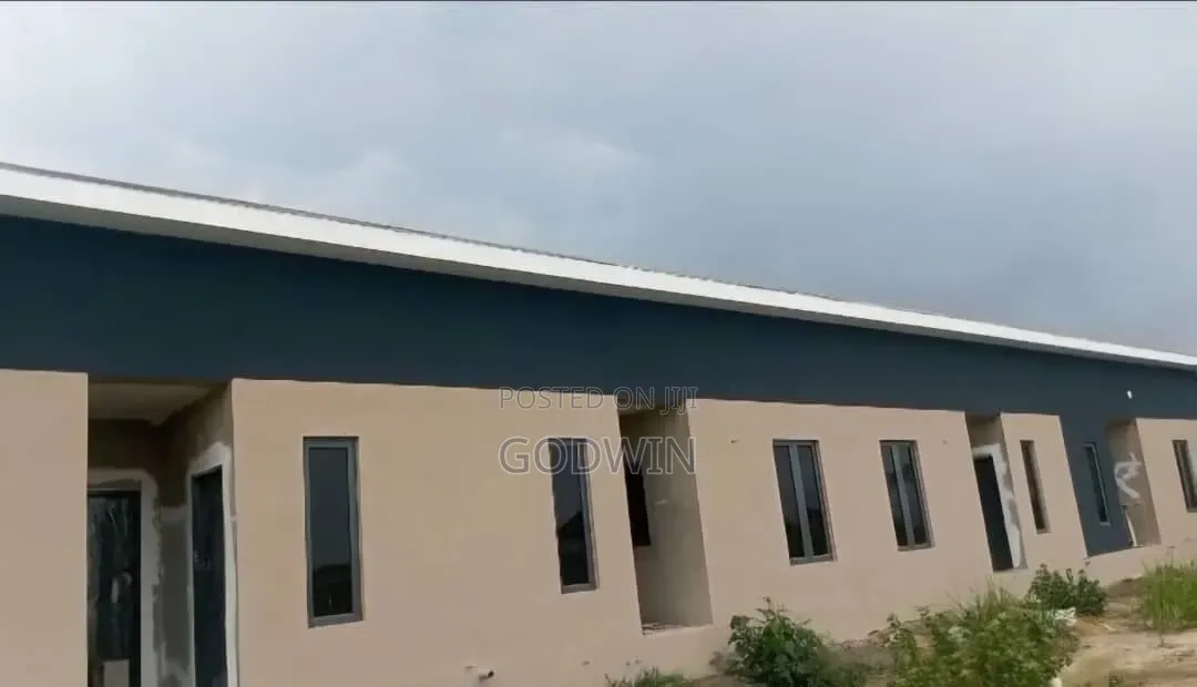 3bdrm Bungalow in Many Estate, Agric for sale in Agric