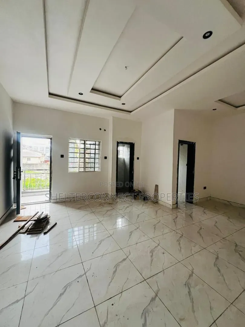 3bdrm Apartment in Oregun for sale in Oregun