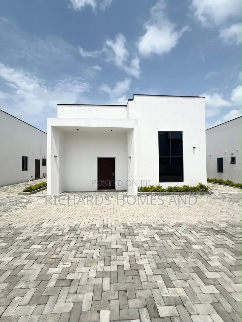 2bdrm Bungalow in Ajiwe for rent in Ajiwe