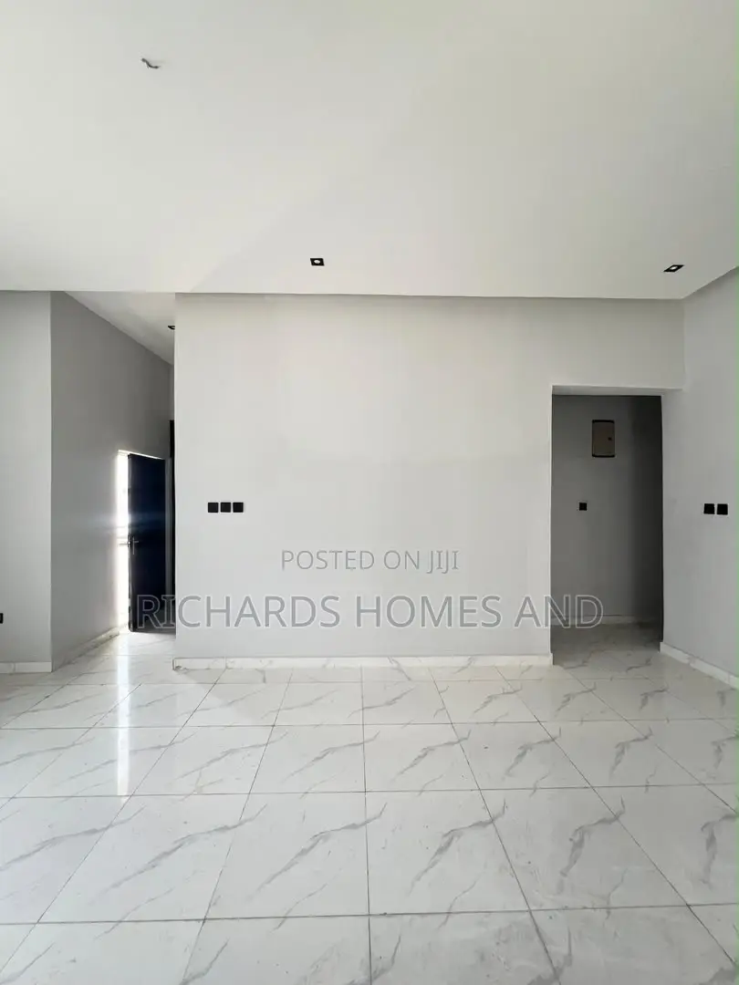 2bdrm Bungalow in Ajiwe for rent in Ajiwe