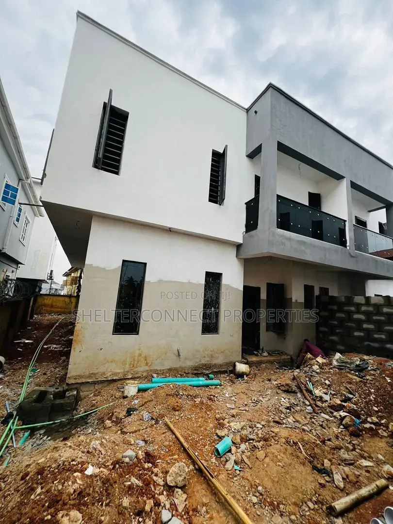 4bdrm Duplex in GRA Phase 1 for sale in GRA Phase 1