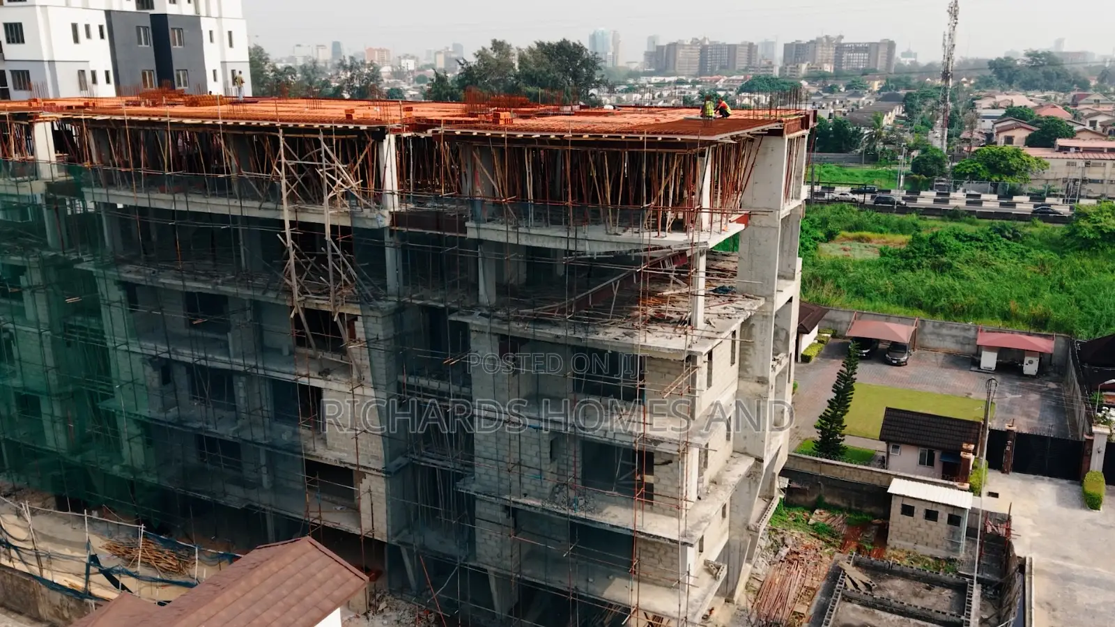 4bdrm Maisonette in Osborne Foreshore Estate for sale in Osborne Foreshore Estate