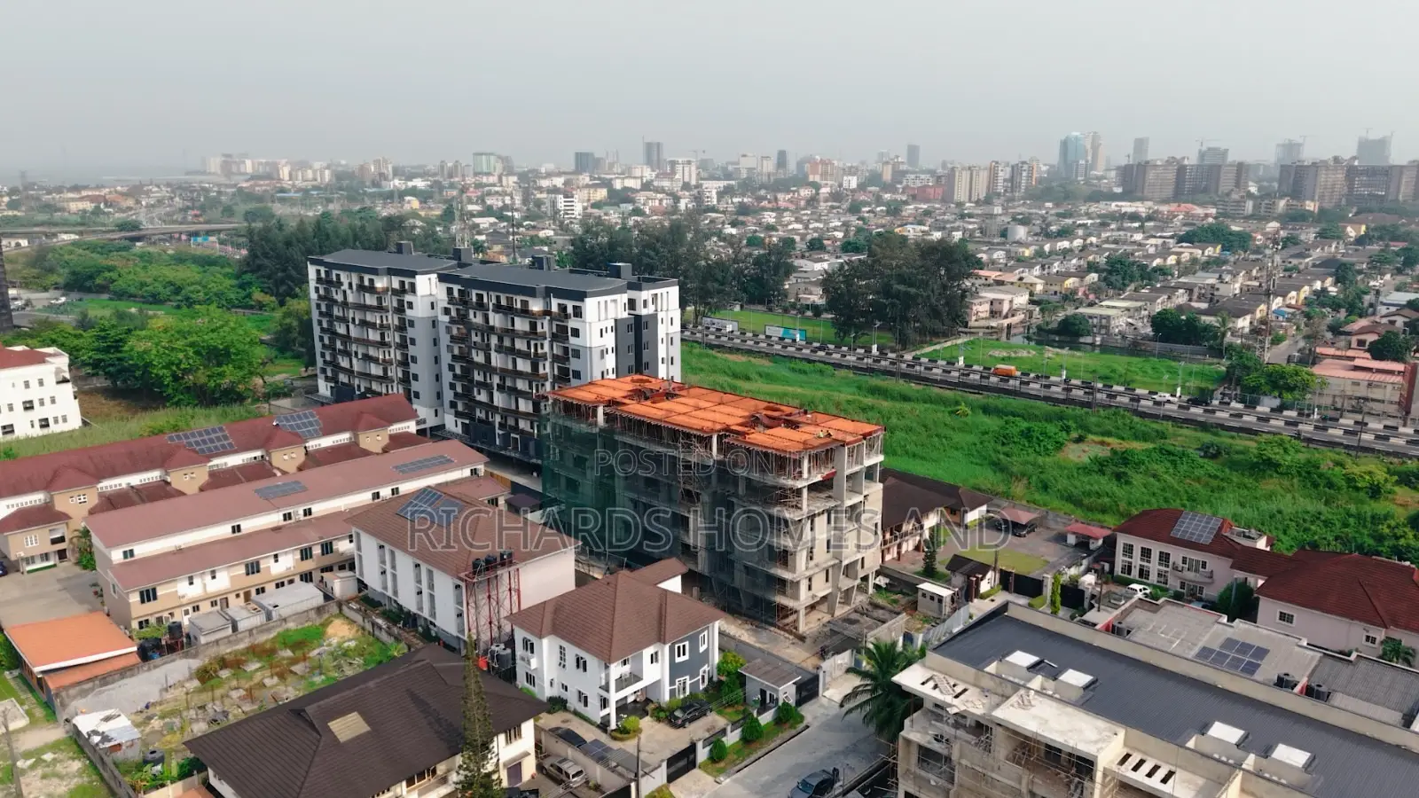 4bdrm Maisonette in Osborne Foreshore Estate for sale in Osborne Foreshore Estate