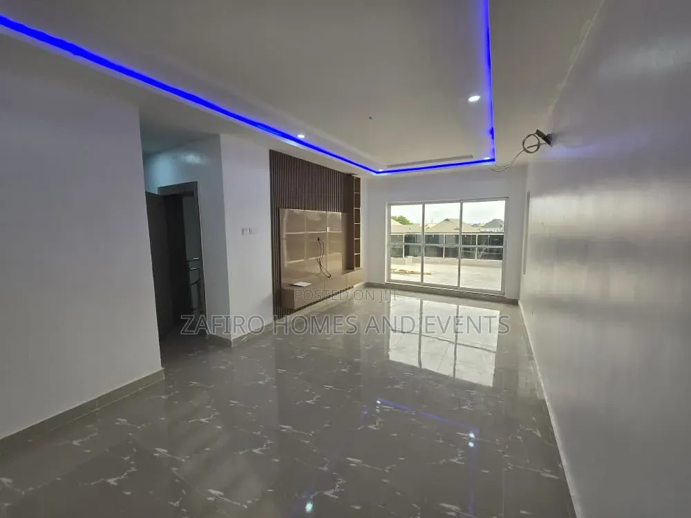 4bdrm Duplex in Gowon Estate, Egbeda for sale in Egbeda