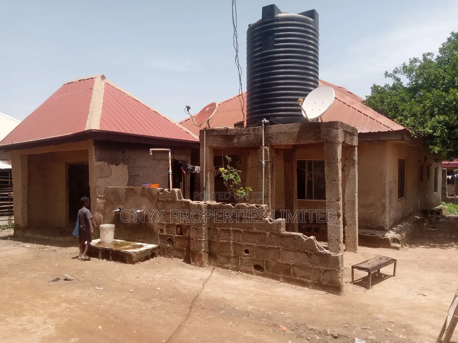3bdrm Bungalow in Onyx Properties, Karu-Nasarawa for sale in Karu-Nasarawa
