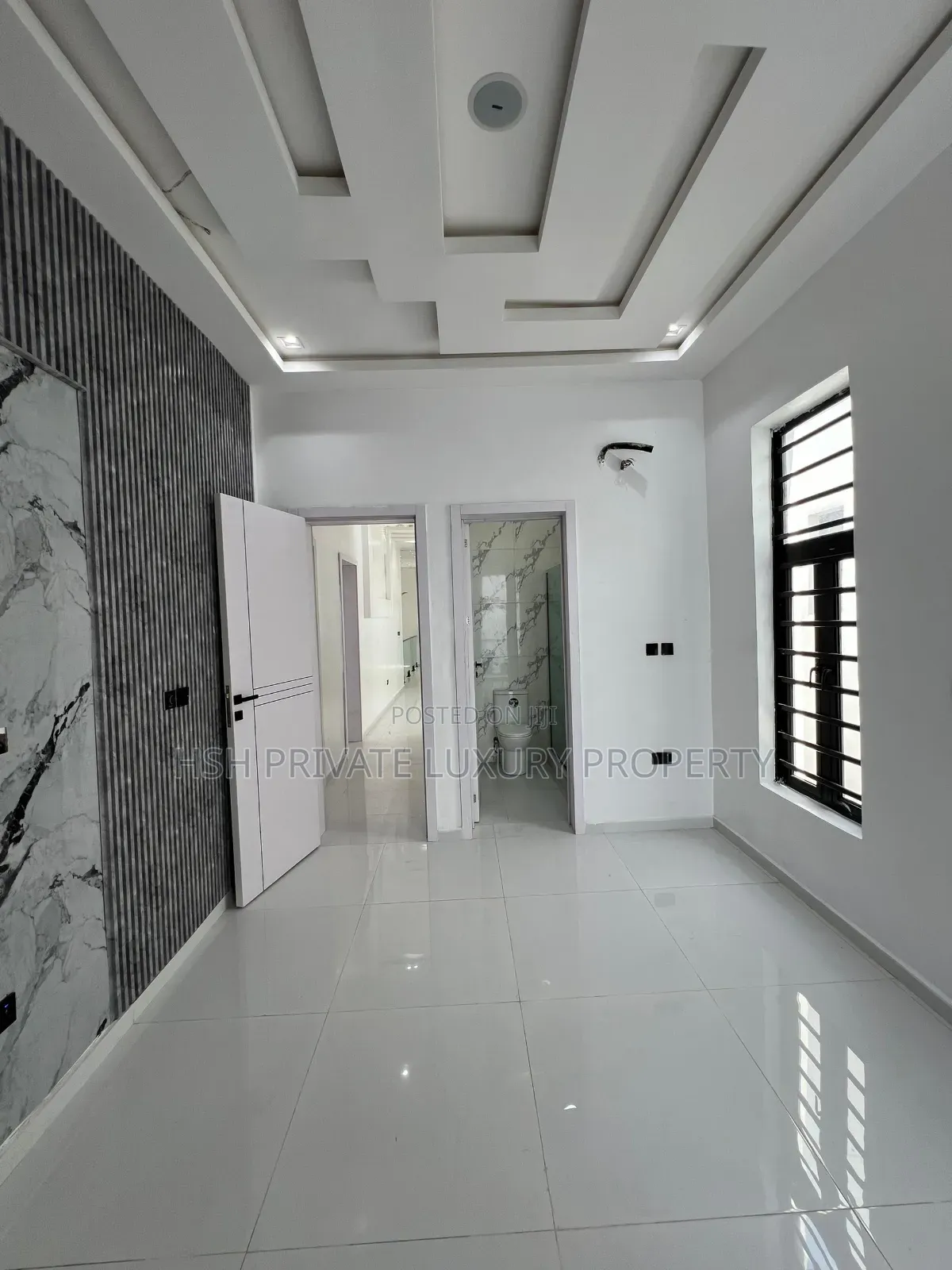 Furnished 5bdrm Duplex in Oral Estate, Orange Island for sale in Orange Island
