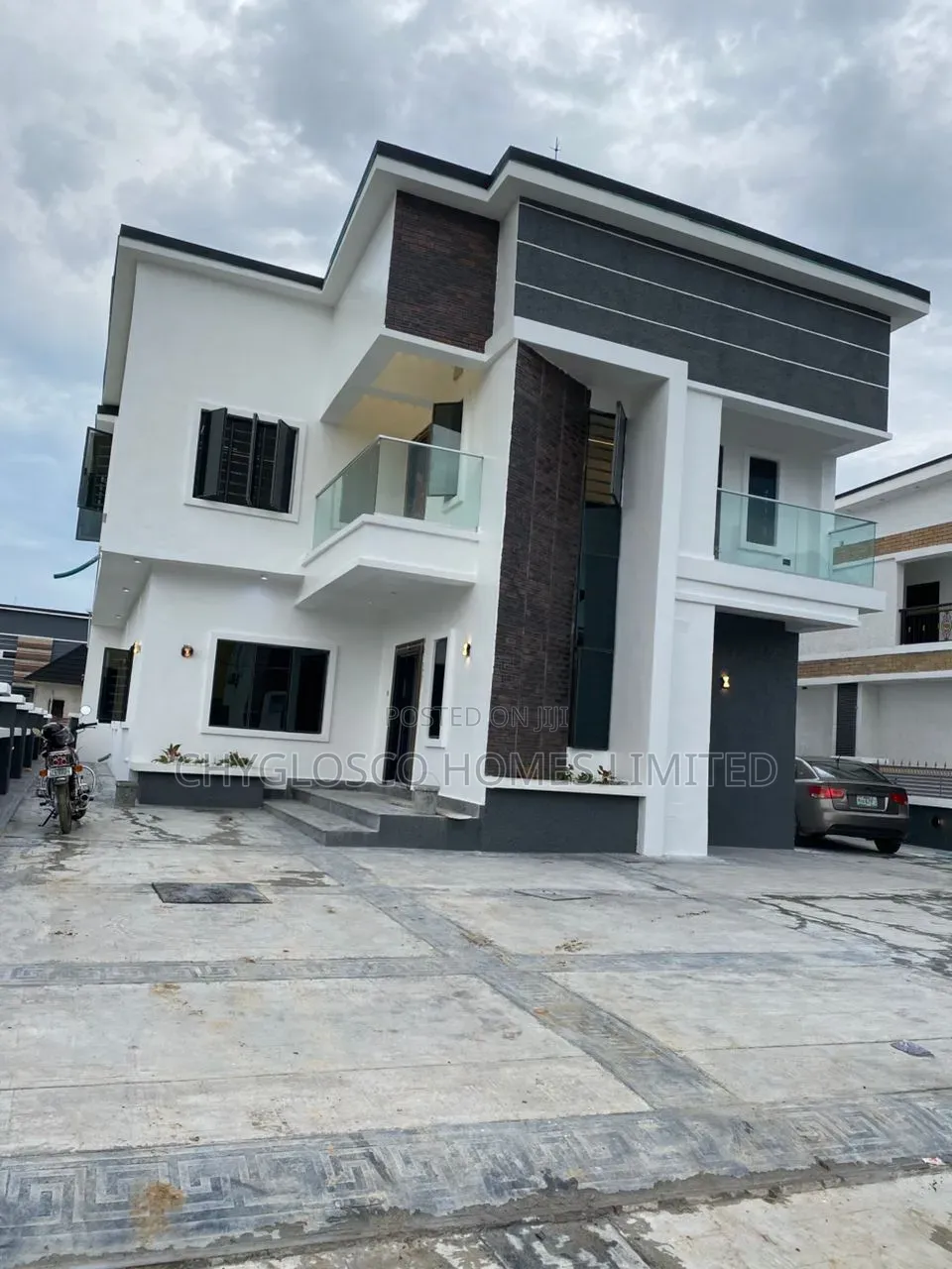 4bdrm Duplex in Rukpokwu for sale in Rukpokwu
