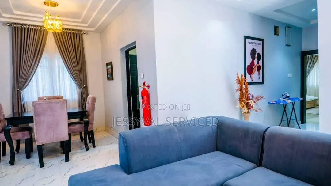 Massive Luxury 3 Bedroom Apartment in Dawaki