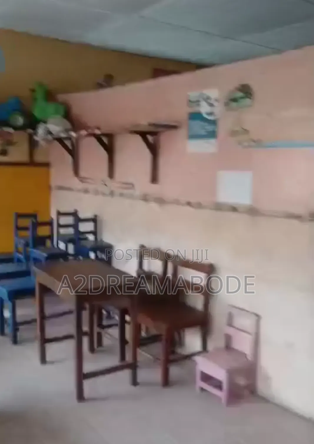 11bdrm Bungalow in Shomolu for sale in Shomolu / Shomolu