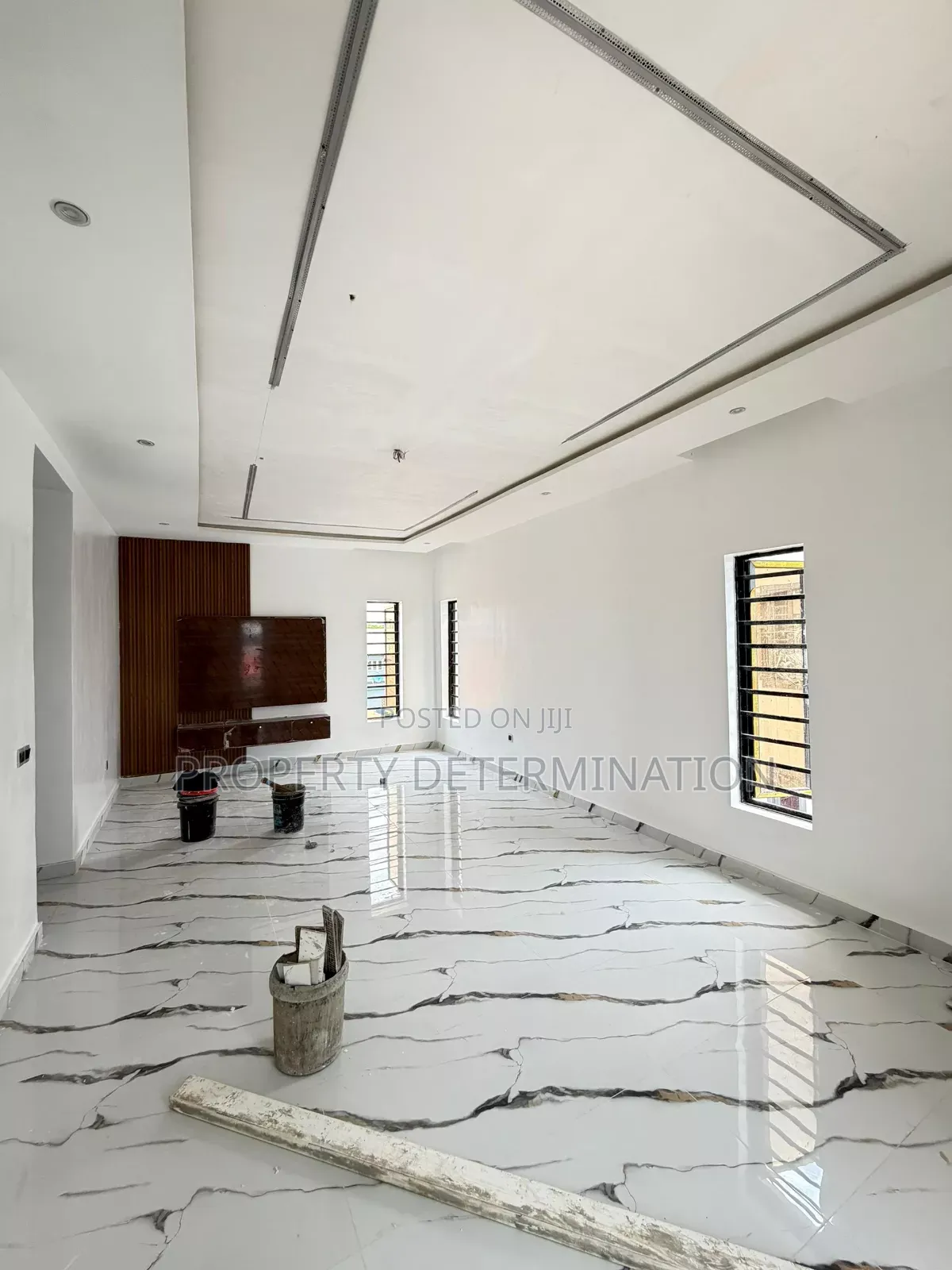 Furnished 5bdrm Duplex in GRA Phase 1 for sale in GRA Phase 1