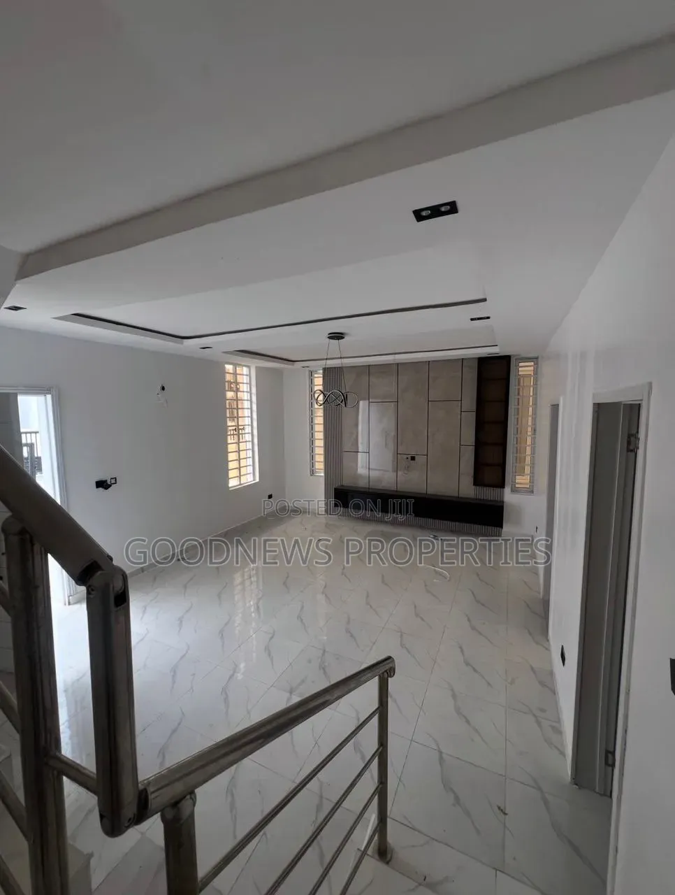 4bdrm Duplex in Ikota for rent in Ikota